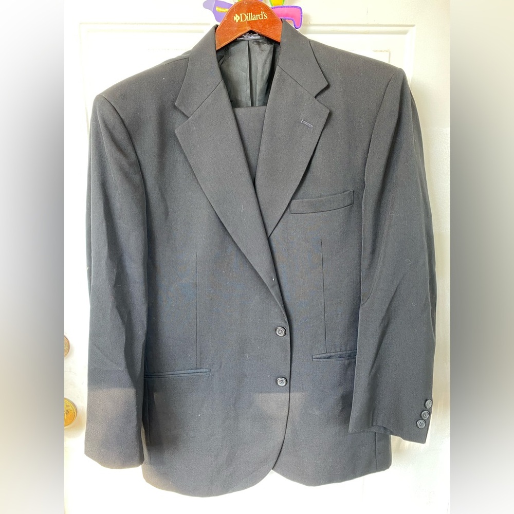 44R/38 men’s 2 piece suit